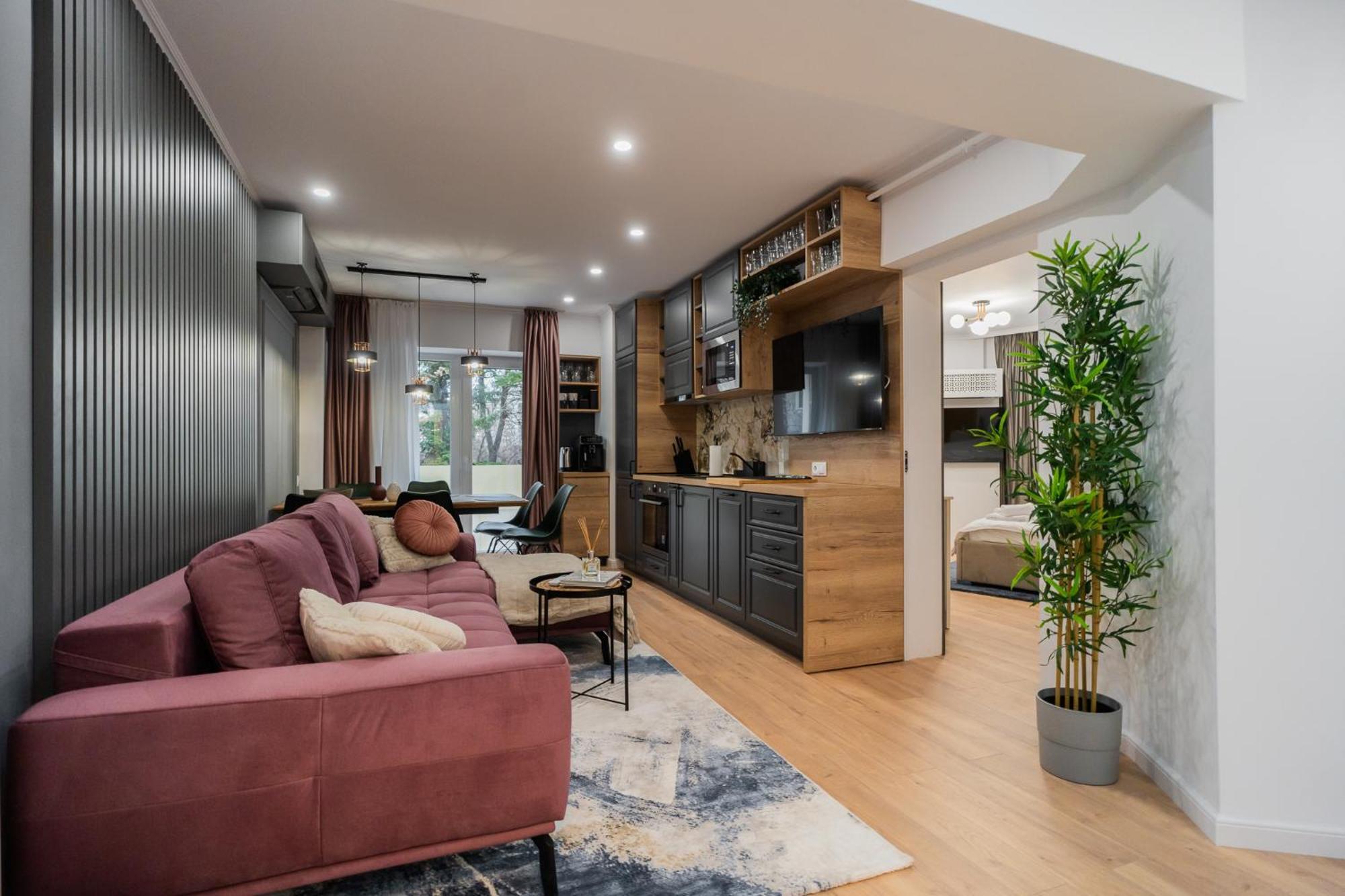 Urban Pearl - Old Town - Unique 4Br/3Ba Apartment ブカレスト エクステリア 写真