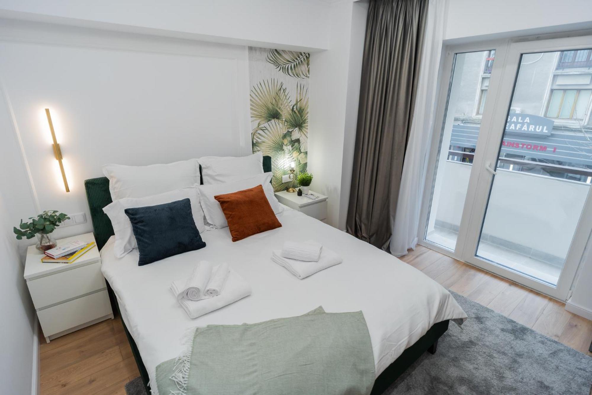 Urban Pearl - Old Town - Unique 4Br/3Ba Apartment ブカレスト エクステリア 写真